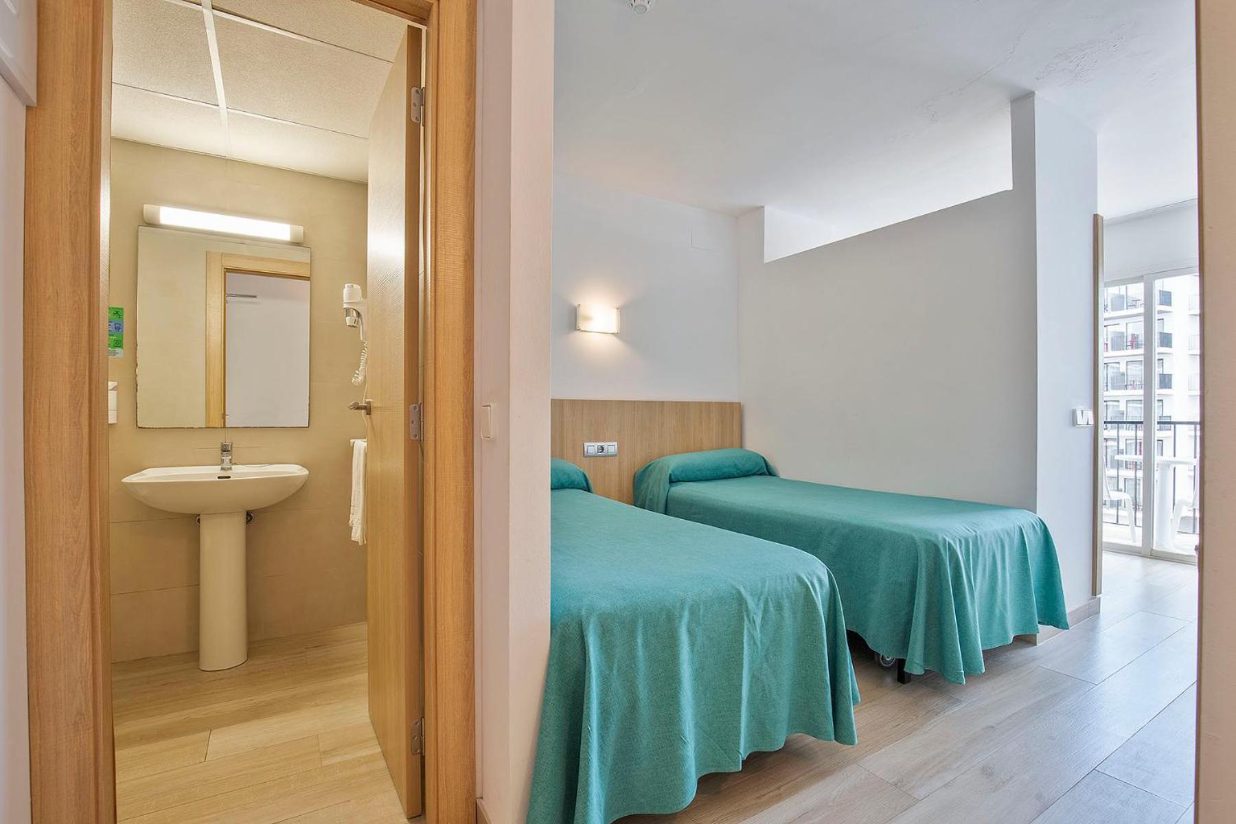 Sunside Ibiza Studios - Only Adults- Formerly Known As Central Park Sant Antoni de Portmany Dış mekan fotoğraf