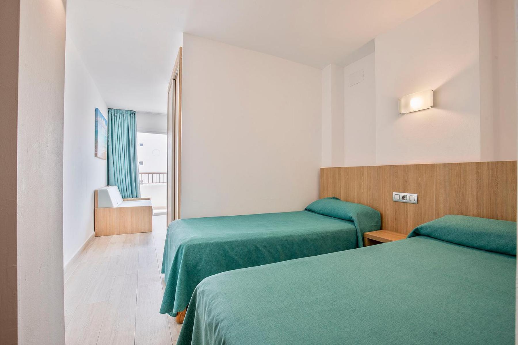 Sunside Ibiza Studios - Only Adults- Formerly Known As Central Park Sant Antoni de Portmany Dış mekan fotoğraf