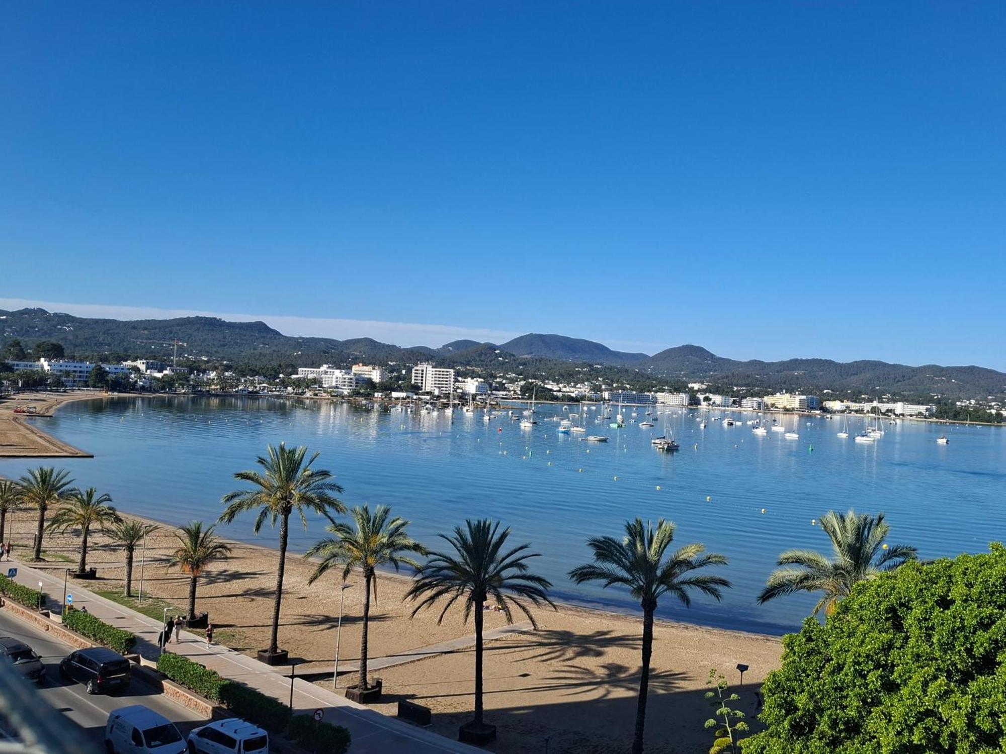 Sunside Ibiza Studios - Only Adults- Formerly Known As Central Park Sant Antoni de Portmany Dış mekan fotoğraf