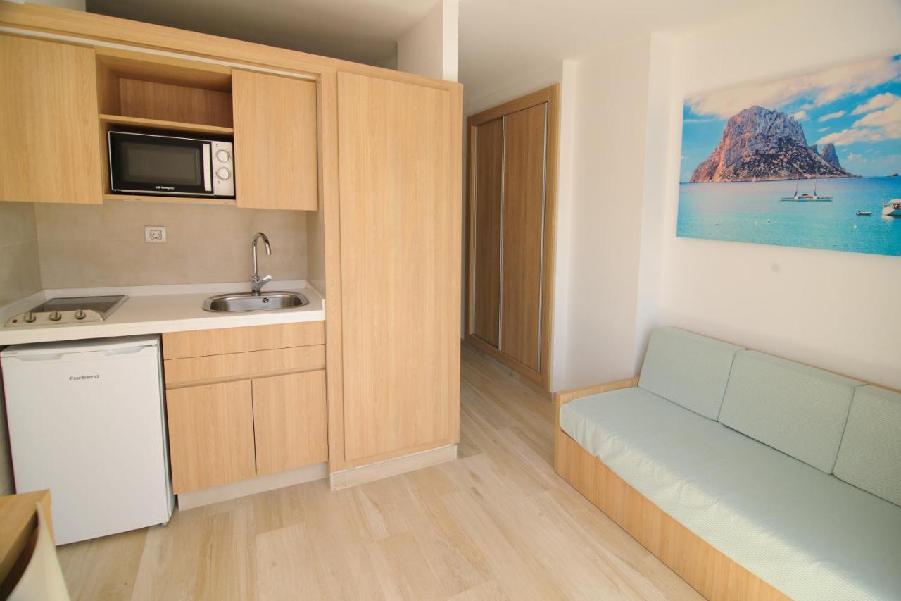 Sunside Ibiza Studios - Only Adults- Formerly Known As Central Park Sant Antoni de Portmany Dış mekan fotoğraf